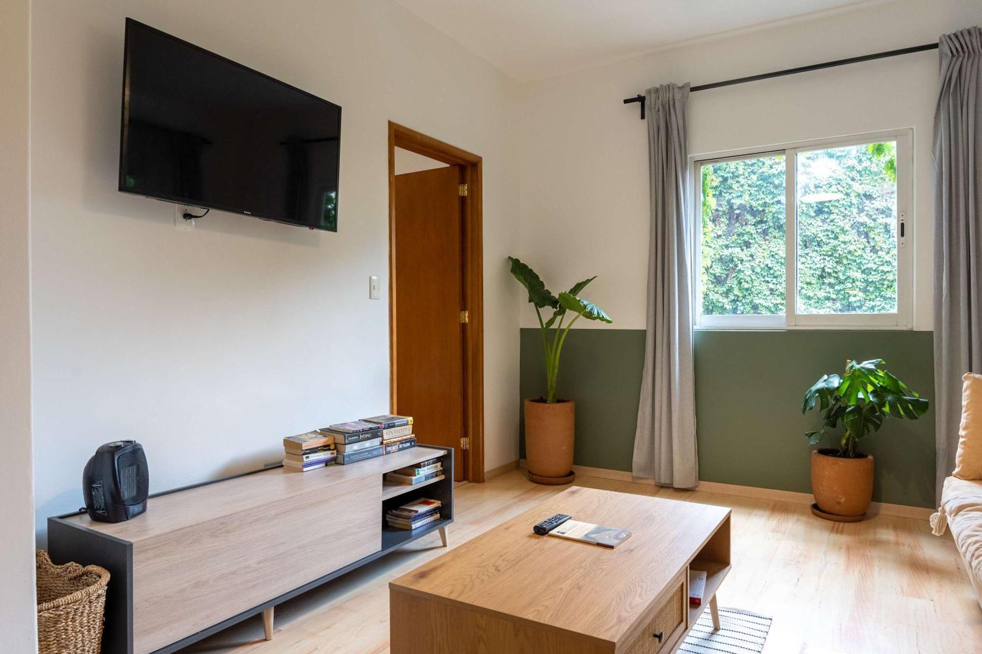 3bdr Modern Chapultepec *